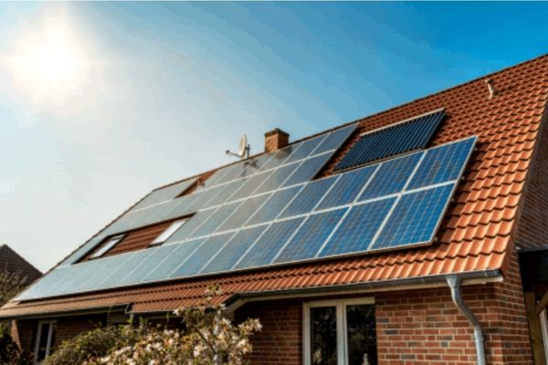 Bốn bước để cải thiện hiệu suất phát điện của nhà máy quang điện của bạn